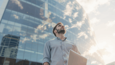 Unlocking New Paths - How Affordable Online Courses Can Fuel Your Career Change 특성이미지